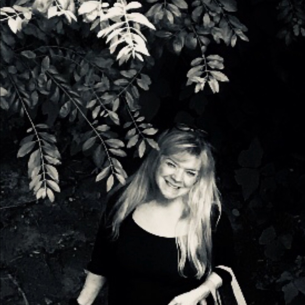 Meet your Posher, Cindy